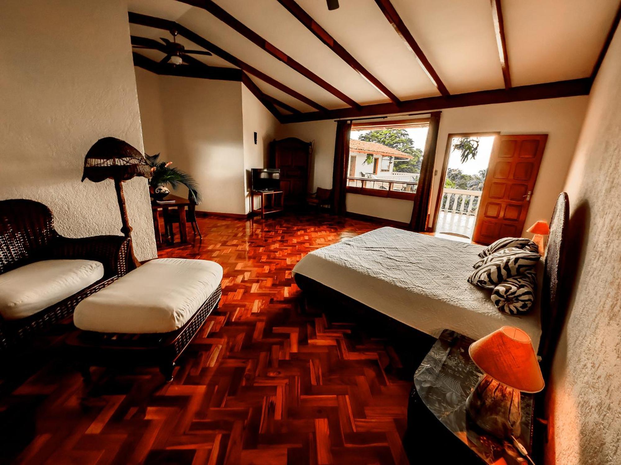 Canal Grande Lodge Piedades Exterior foto